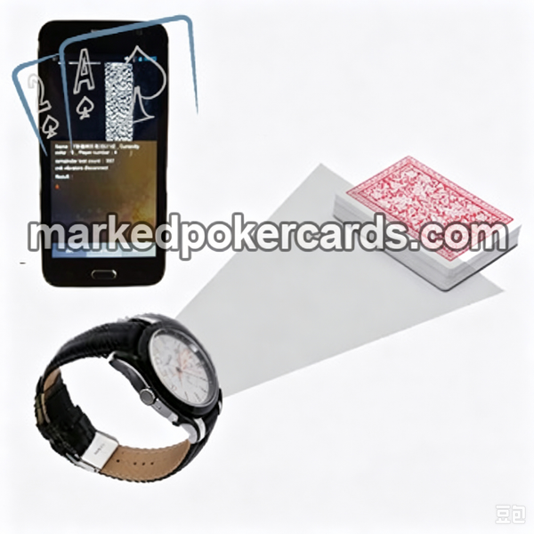 La fotocamera dello scanner per carte da gioco dell'orologio